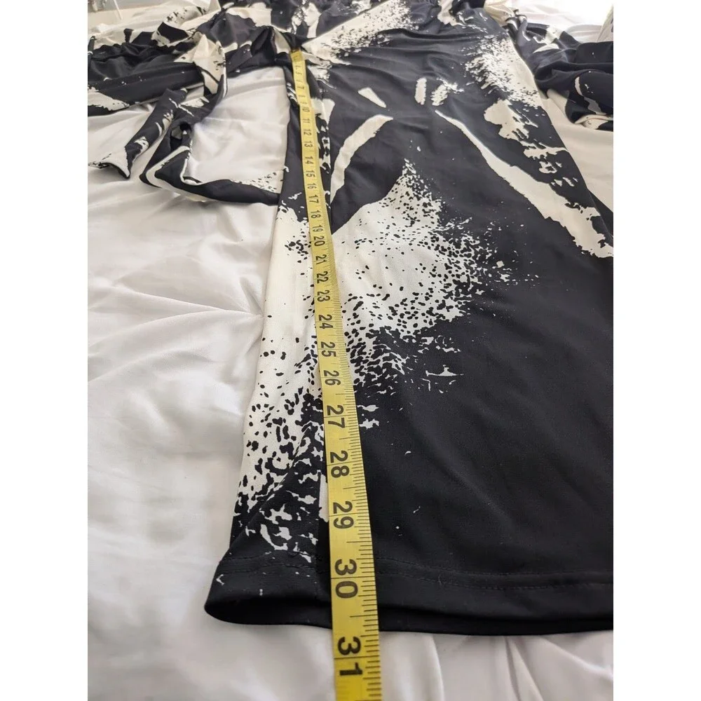 Vivica A. Fox Jumpsuit Women 1X Black Wht Bell-Slv Abstract Splatter Art To Wear